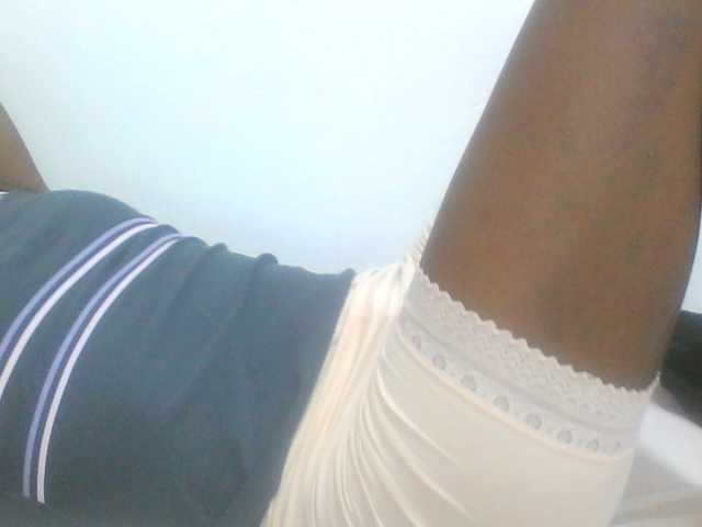 Sweetpie50 live cam on BongaCams