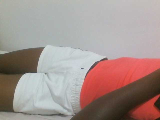 Sweetpie50 live cam on BongaCams