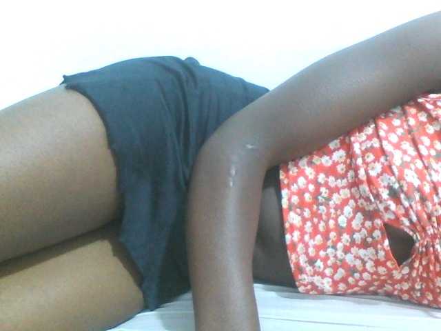 Sweetpie50 live cam on BongaCams