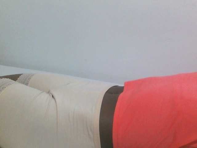 Sweetpie50 live cam on BongaCams