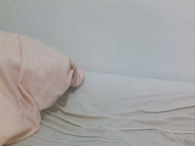 Sweetpie50 live cam on BongaCams