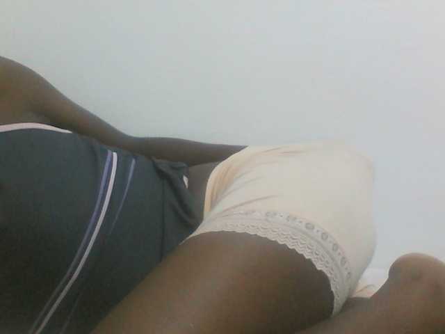 Sweetpie50 live cam on BongaCams