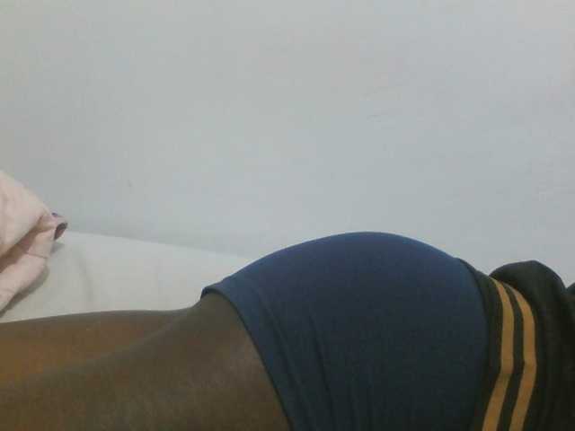 Sweetpie50 live webcam show