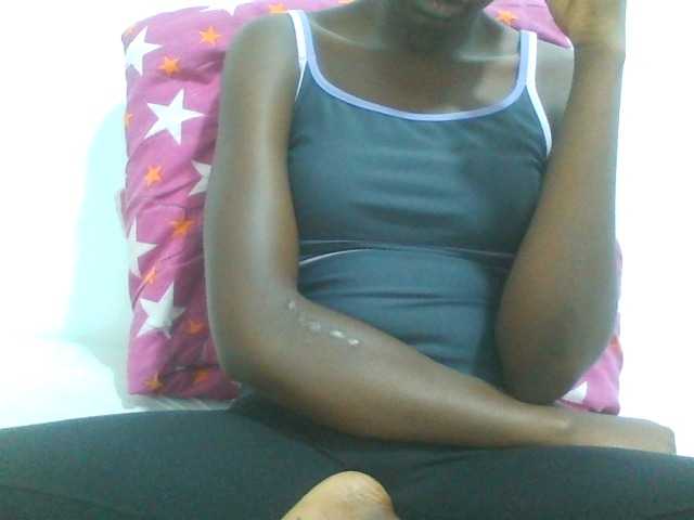 Sweetpie50 live cam on BongaCams