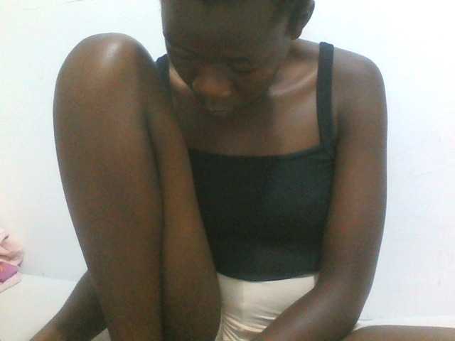 Sweetpie50 live cam on BongaCams