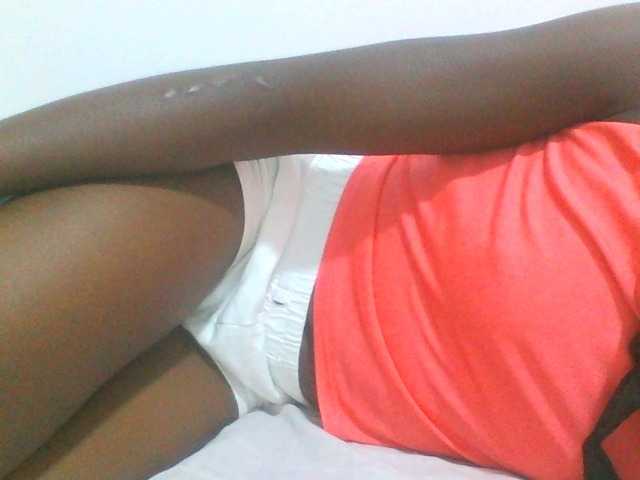 Sweetpie50 live cam on BongaCams