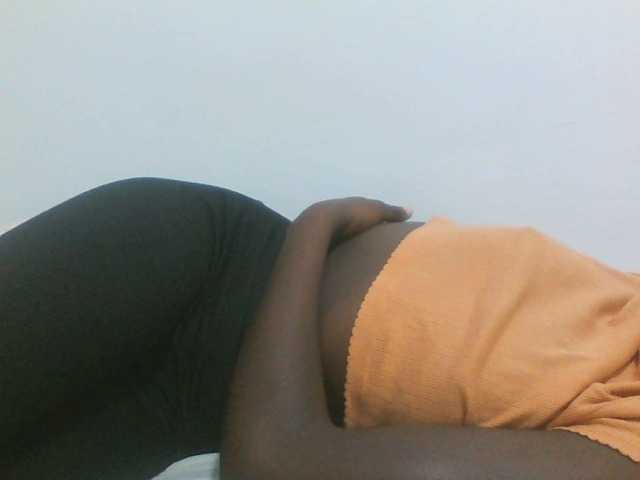 Sweetpie50 live cam on BongaCams