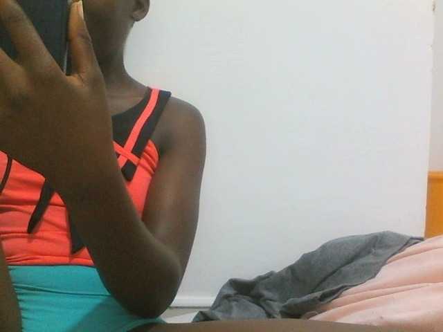 Sweetpie50 live cam on BongaCams