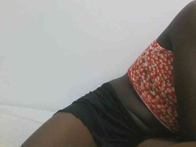 Sweetpie50 webcam