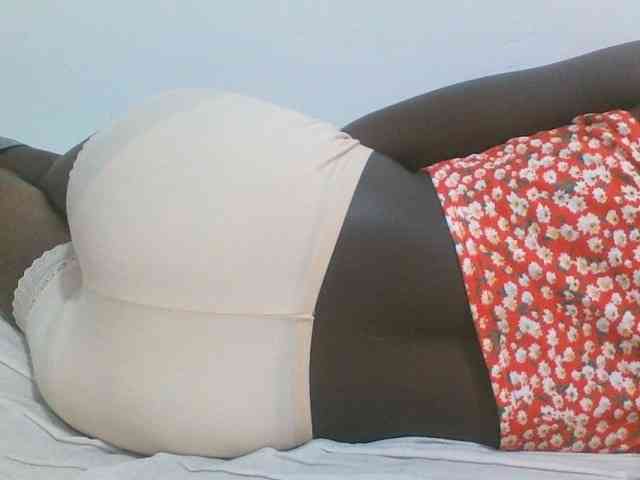 Sweetpie50 webcam