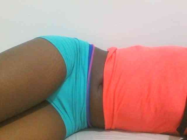 Sweetpie50 webcam