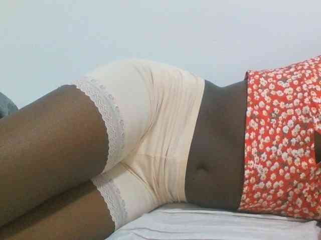 Sweetpie50 webcam