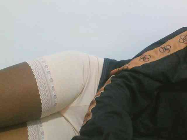 Sweetpie50 webcam