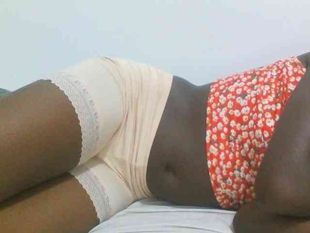 Sweetpie50 webcam