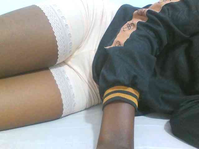 Sweetpie50 webcam