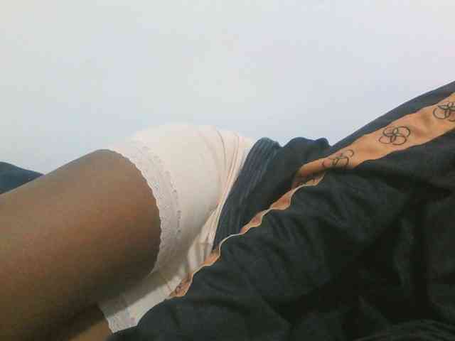 Sweetpie50 webcam