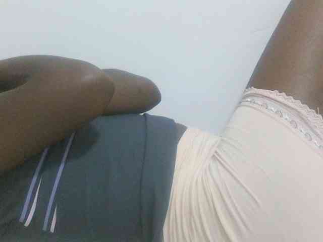 Sweetpie50 webcam