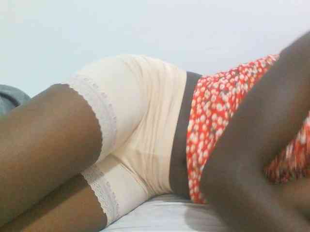 Sweetpie50 webcam