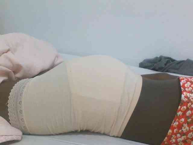 Sweetpie50 webcam