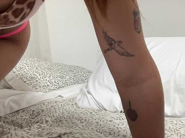 lovestxlla live cam on BongaCams