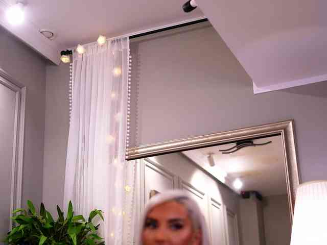 RoseDolll webcam