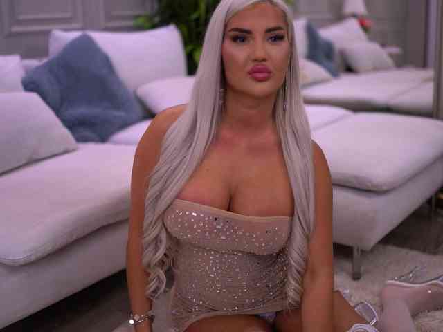 RoseDolll webcam