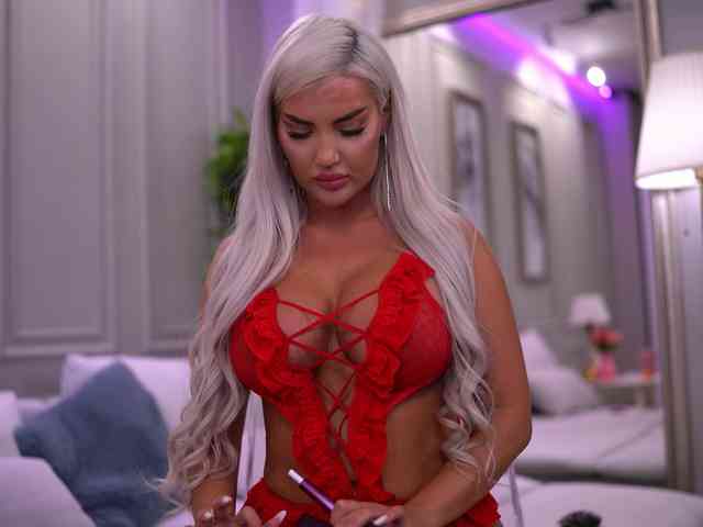 RoseDolll webcam