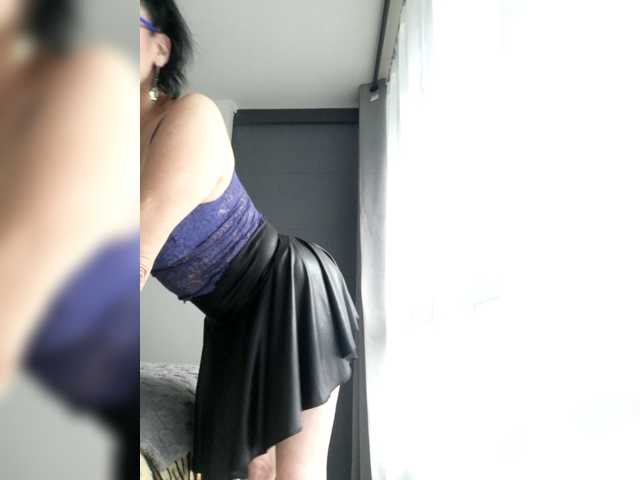 MaiteMilf live cam on BongaCams