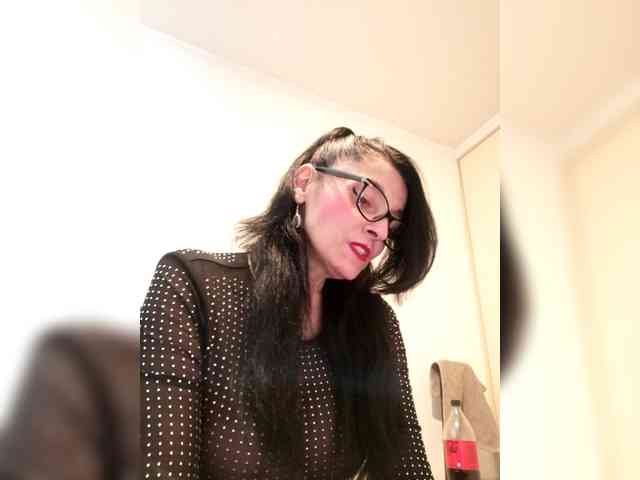 MaiteMilf webcam