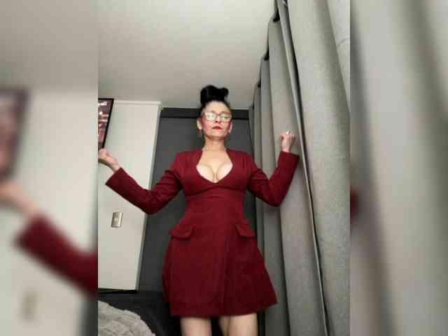 MaiteMilf webcam