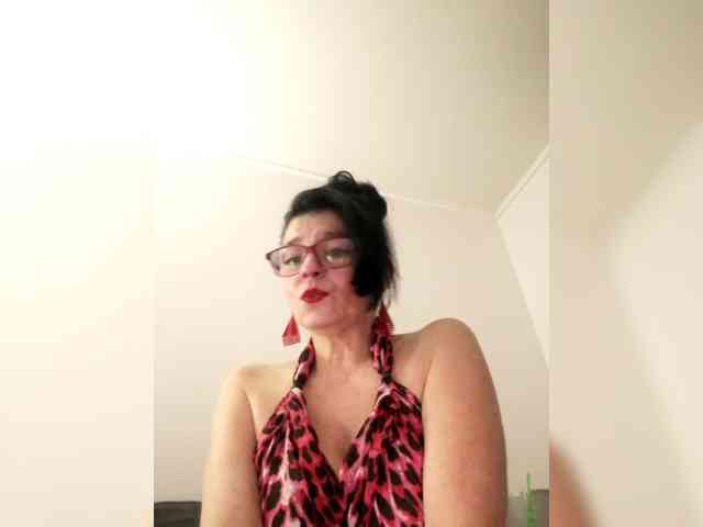 MaiteMilf webcam