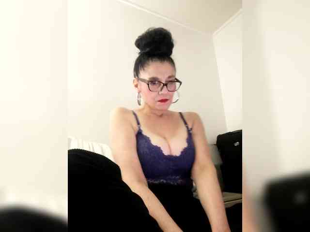 MaiteMilf webcam