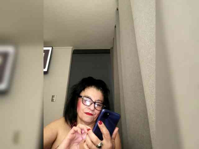 MaiteMilf webcam