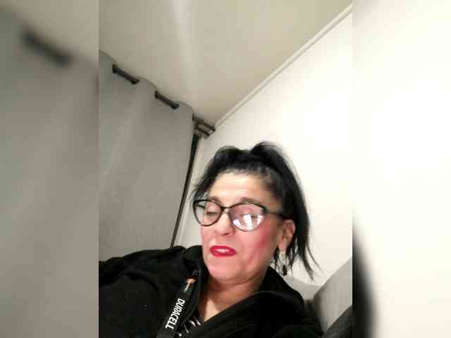 MaiteMilf webcam