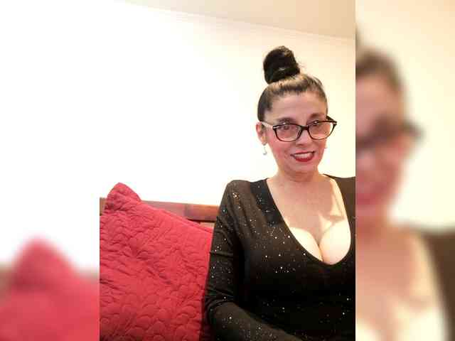 MaiteMilf webcam