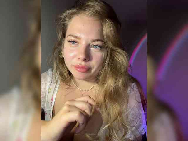 Angel-Angel-777 webcam