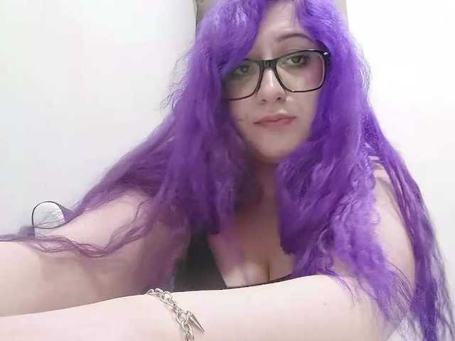 OdeliaPyeatt live cam on BongaCams
