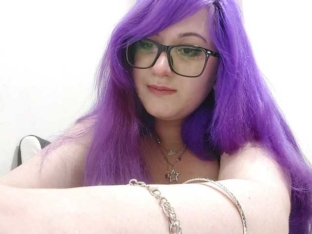 OdeliaPyeatt live cam on BongaCams