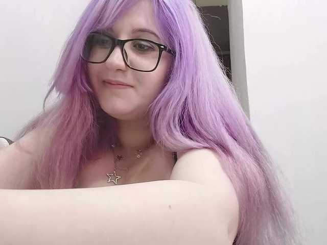 OdeliaPyeatt live cam on BongaCams