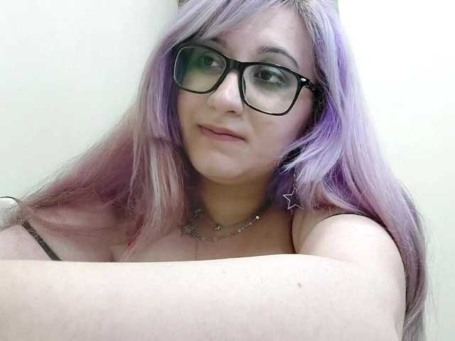 OdeliaPyeatt live webcam show