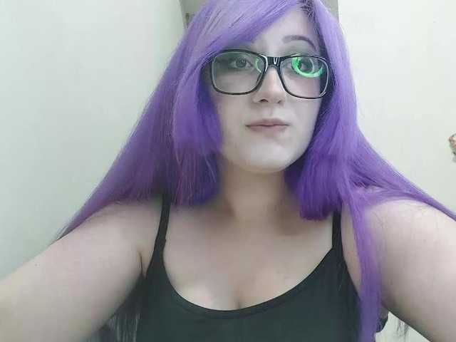 OdeliaPyeatt live cam on BongaCams