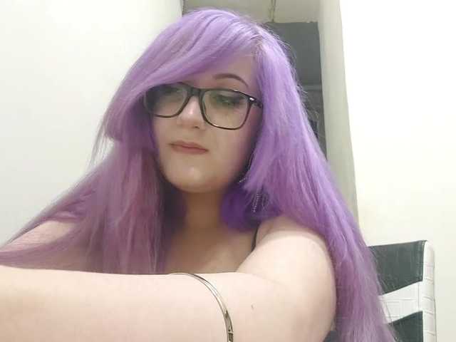 OdeliaPyeatt live cam on BongaCams