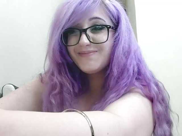 OdeliaPyeatt live cam on BongaCams