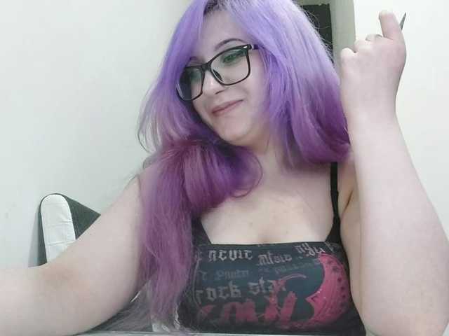 OdeliaPyeatt live cam on BongaCams