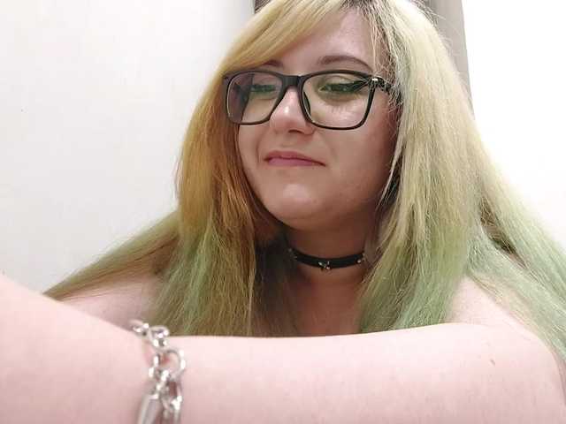 OdeliaPyeatt live cam on BongaCams