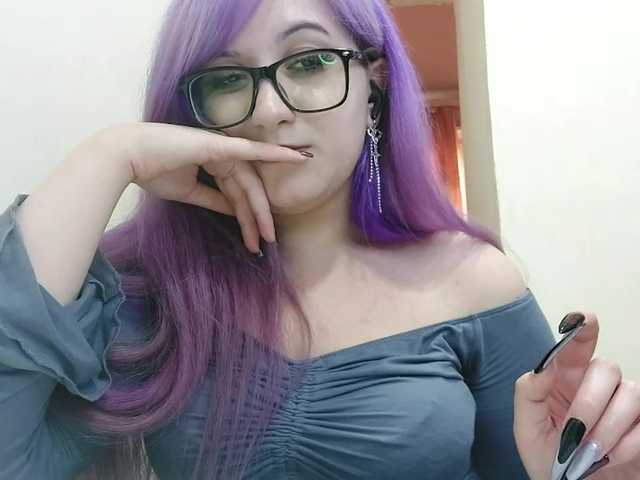 OdeliaPyeatt live cam on BongaCams