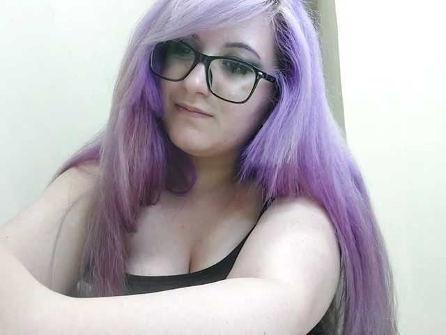 OdeliaPyeatt live cam on BongaCams