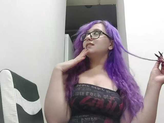 OdeliaPyeatt live cam on BongaCams