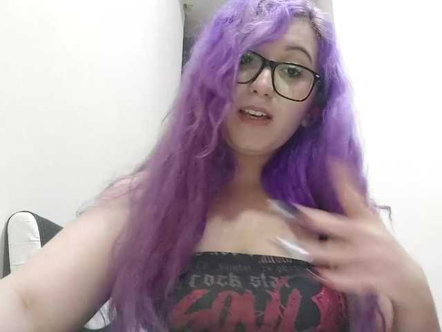 OdeliaPyeatt live cam on BongaCams