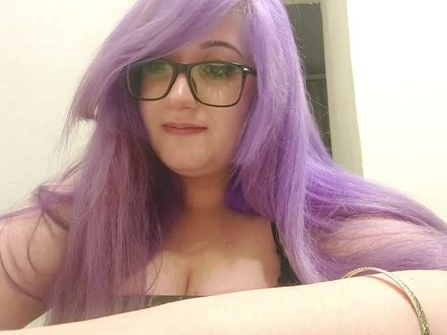 OdeliaPyeatt live cam on BongaCams